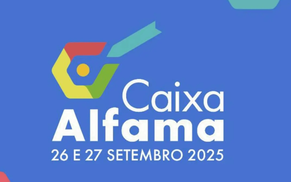 Official logo for Caixa Alfama Festival 2025, a Portuguese music event celebrating Fado, featuring the dates 26 and 27 September 2025 on a blue background.